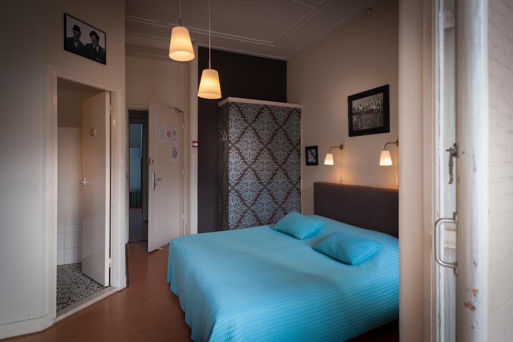 Hotel Grand Cafe Deight Зандфорт Номер фото